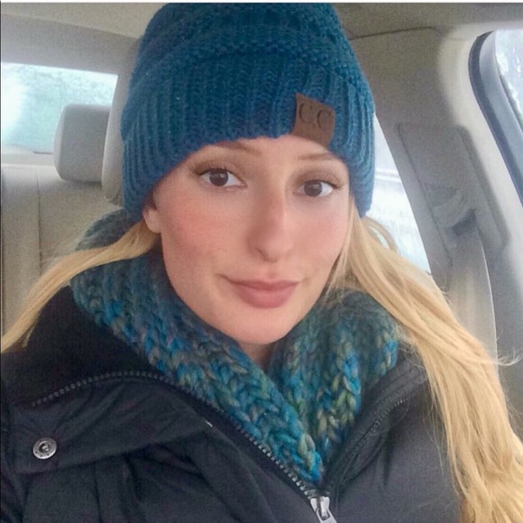 Meet your Posher, Holly - Picture 4 of 8